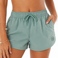 Short de bain femme taille M en tissu synthétique vert sauge avec taille élastique et cordon